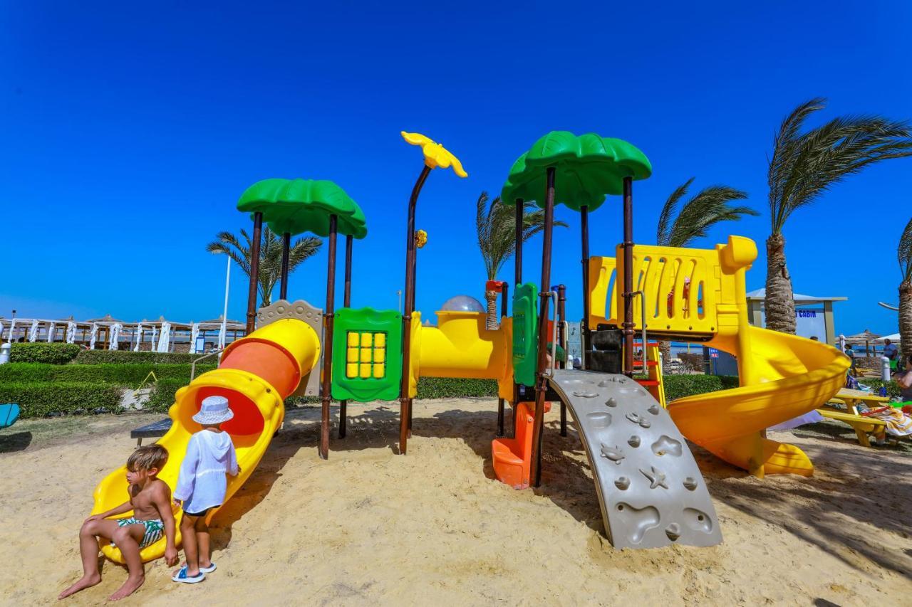 泰坦尼克号宫酒店 洪加達 外观 照片 Playground in Egypt