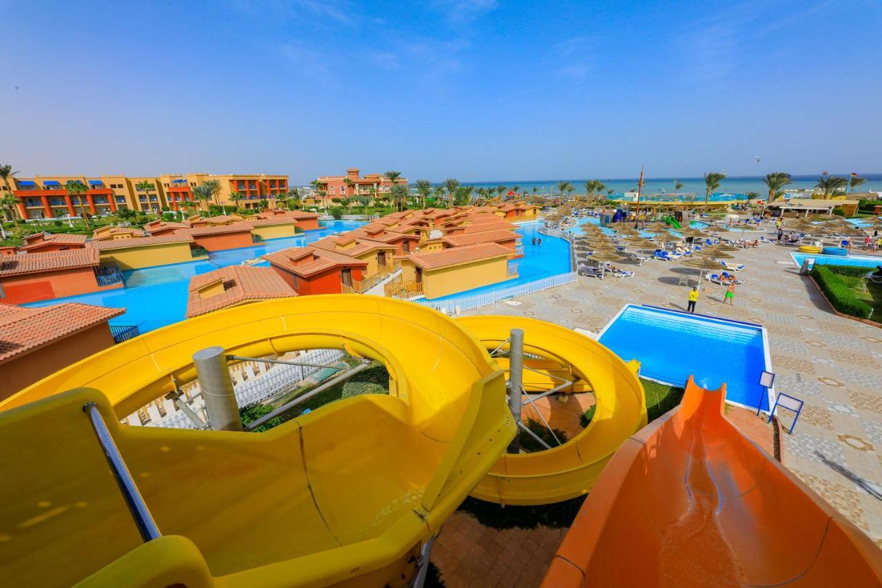 泰坦尼克号宫酒店 洪加達 外观 照片 Aqua Park