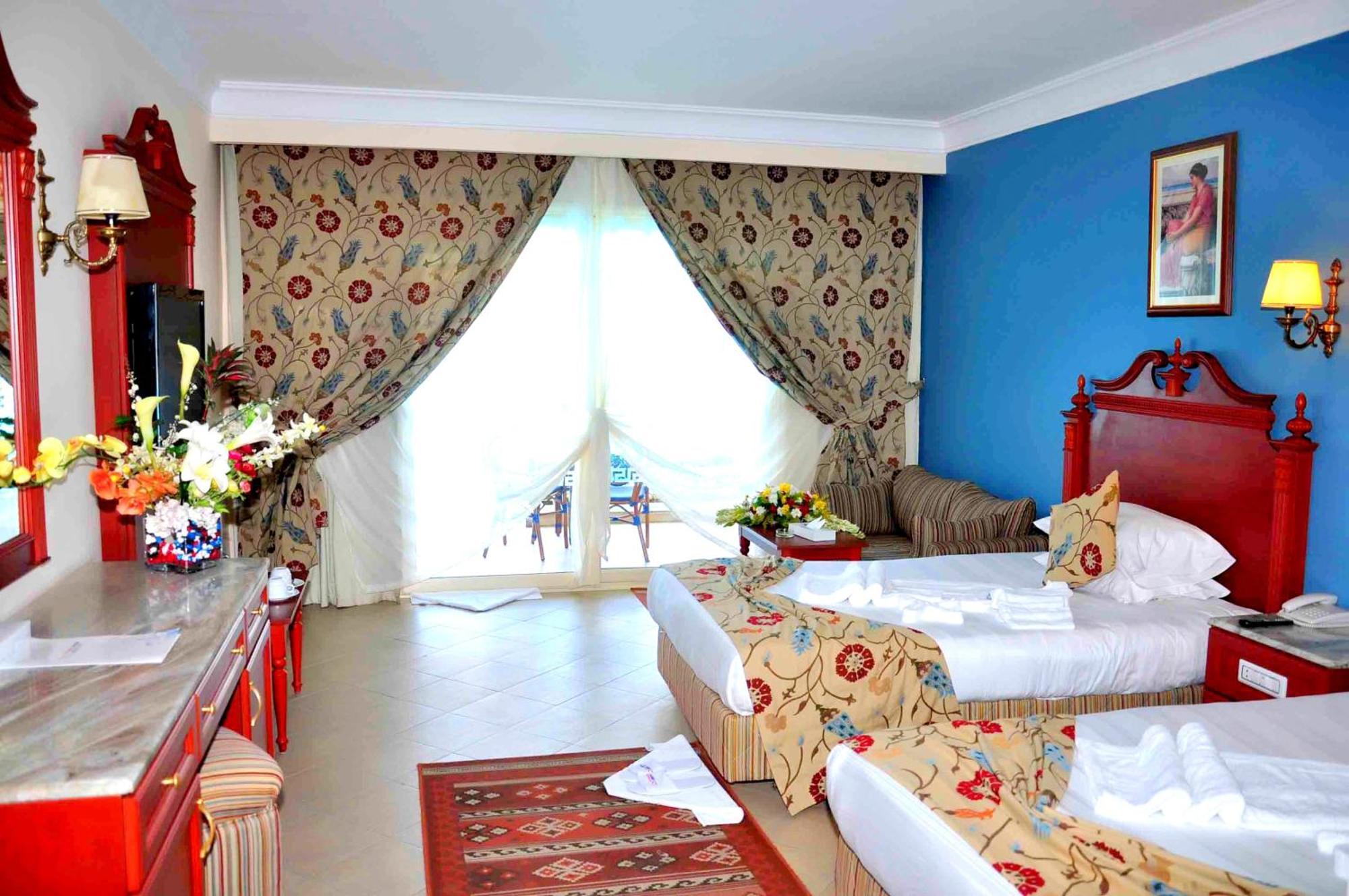 泰坦尼克号宫酒店 洪加達 外观 照片 A room at the hotel